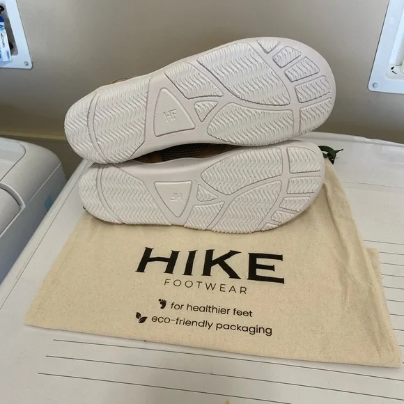 HIKE Footwear Unisex Athletic Sneakers in Beige - Picture 5 of 7